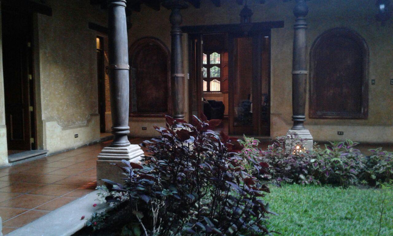 La Casa De La Alameda Bed and Breakfast Antigua Exterior foto